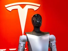 Tesla: Elon Musk anticipa que el robot humanoide Optimus podría comercializarse a fines de 2025